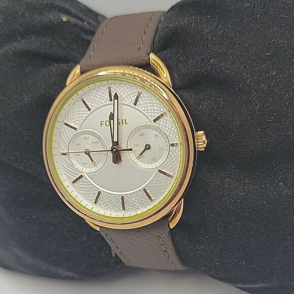 Fossil Tailor ES3954 Women's Brown Leather Analog Dial Quartz Wrist Watch DE154 - Picture 2 of 10